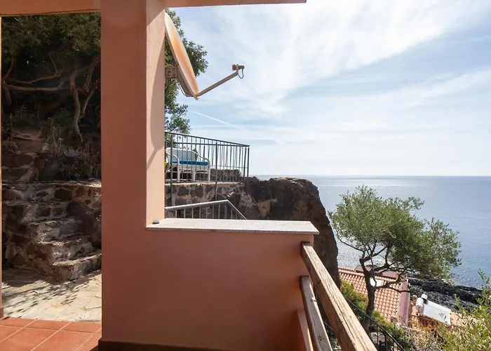 Tatil Evi Panoramico Splendida Vista Mare Cala Gonone